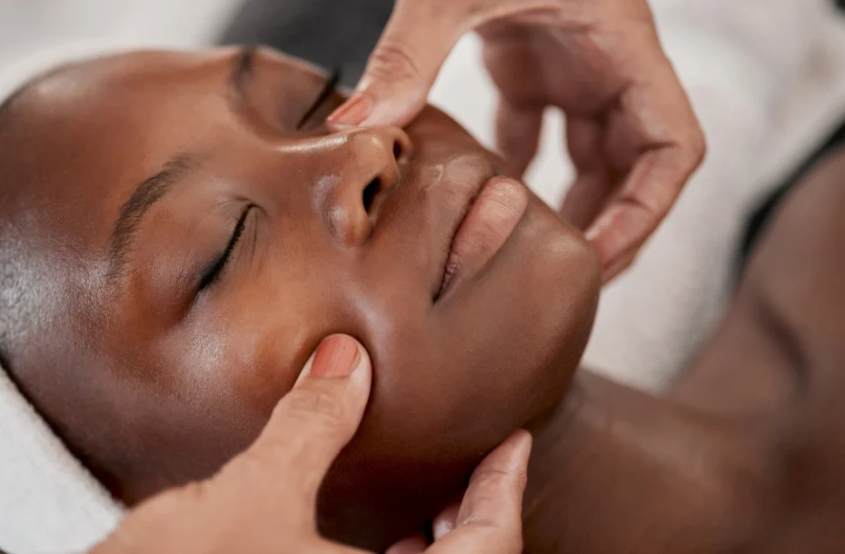 Facials Newcastle: Which facial is right for your skin? (Caudalie, Hydrafacial & more)